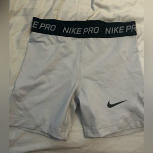 White womens nike pro